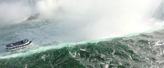 niagara falls and maid of the mist